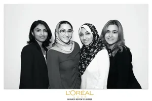 black-and-white-glam-carousel-14