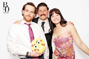 brianna-daniel-beauty-booth-wedding-img_0009