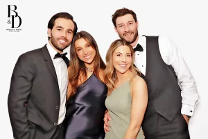 brianna-daniel-beauty-booth-wedding-img_0109