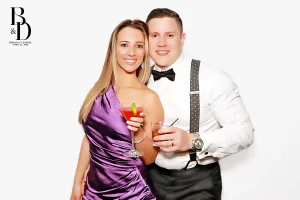 brianna-daniel-beauty-booth-wedding-img_0115